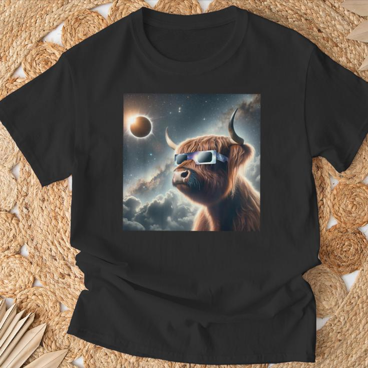 2024 Solar Eclipse Highland Cow Wearing Glasses Totality T-Shirt Gifts for Old Men