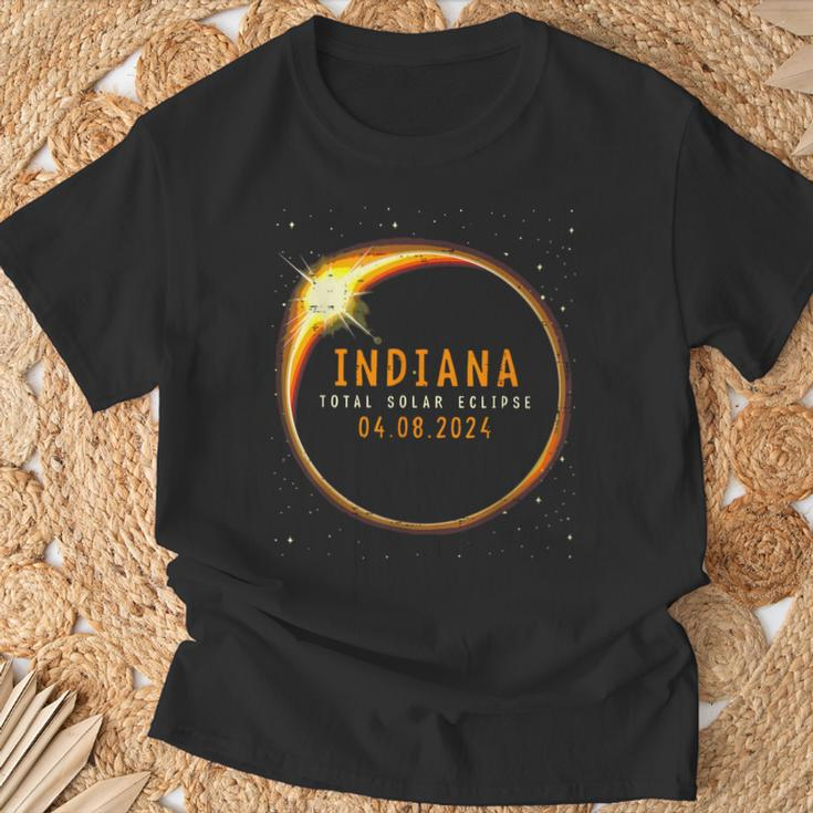 2024 Solar Eclipse Indiana Usa Totality T-Shirt Gifts for Old Men