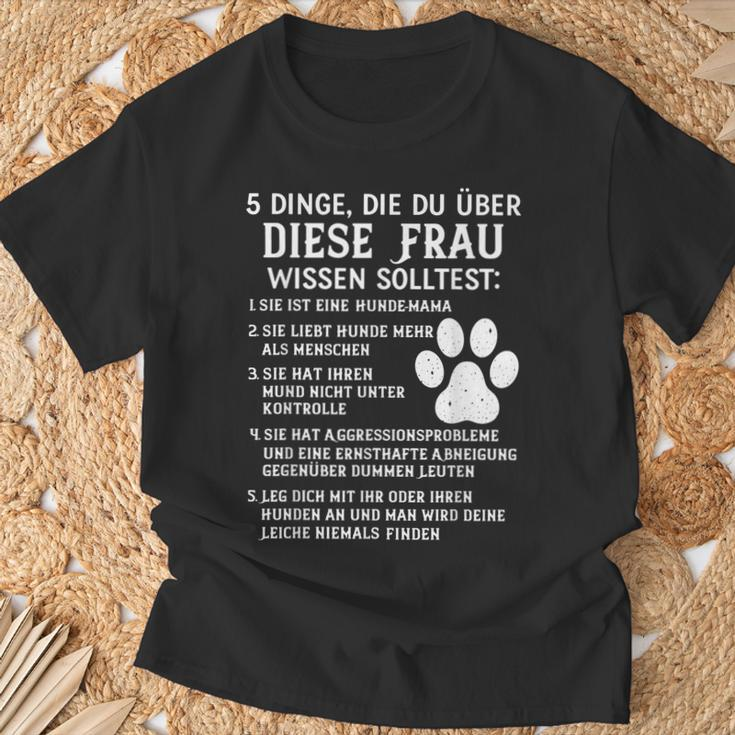 With 5 Dings Du Über Diese Frau Solltest T-Shirt Geschenke für alte Männer