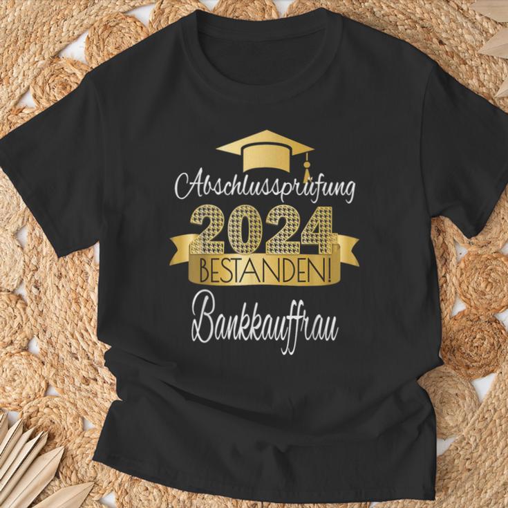 Bankkauffrau I Duale Ausbildung Prüfung Bestanden Ausgelernt T-Shirt Geschenke für alte Männer