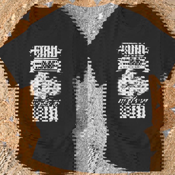 Bautizo Padrino Y Ahijado Un Pacto Por Laida Camiseta unisex Regalos para ancianos