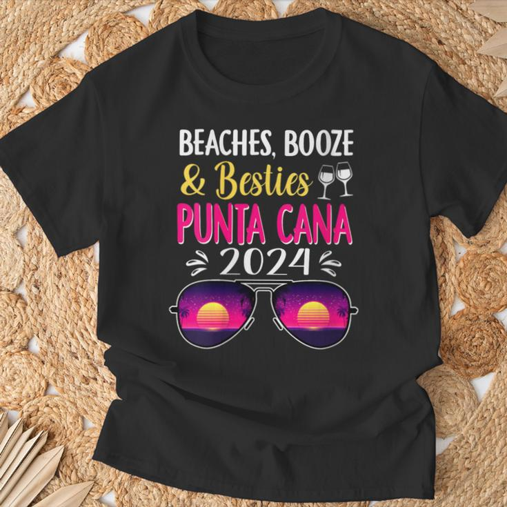 Beaches Booze Besties Punta Cana 2024 Vacation Spring Break T-Shirt Gifts for Old Men