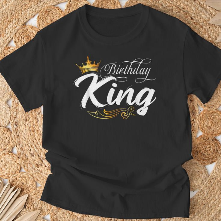 Birthday King Birthday Boys Birthday Fathers Day Men T-Shirt Gifts for Old Men