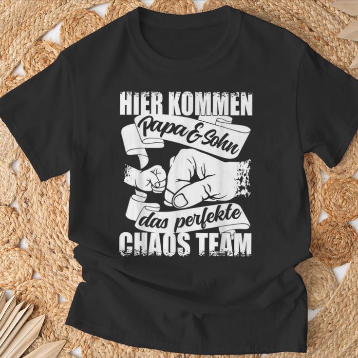 Chaos Team Papa Und Sohn Werdenderater Papa Loading T-Shirt Geschenke für alte Männer