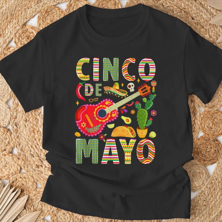 Cinco De Mayo Mexican Fiesta Celebrate 5 De Mayo May 5 Party T-Shirt Gifts for Old Men