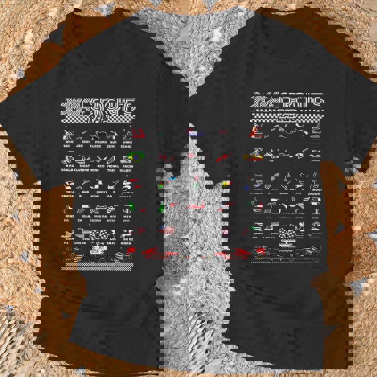 Circuitos Formula Racing 2024 Amante De Los Coches Retro Racing Camiseta unisex Regalos para ancianos