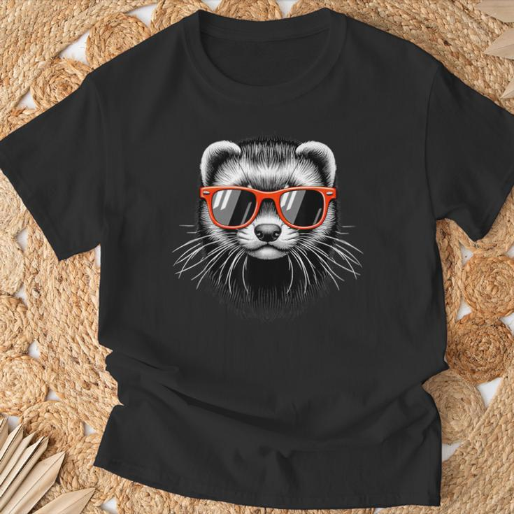 Cooles Frettchen Trägt Sonnenbrille Grafikkunst T-Shirt Geschenke für alte Männer