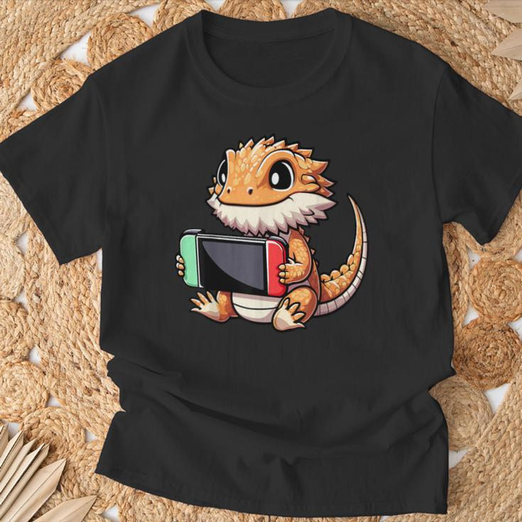 Cute Bearded Dragon Playing Video Games Gamer T-Shirt Gifts for Old Men