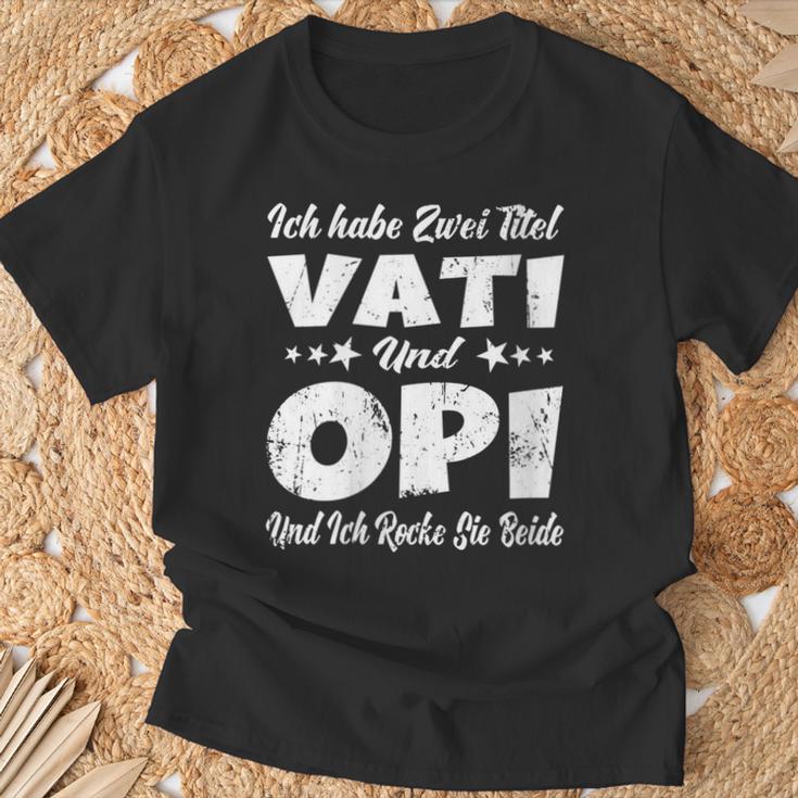 Damen Ich Habe Zwei Titel Papa Und Opa -Aterati & Opiatertag Mit-Ausschnitt T-Shirt Geschenke für alte Männer