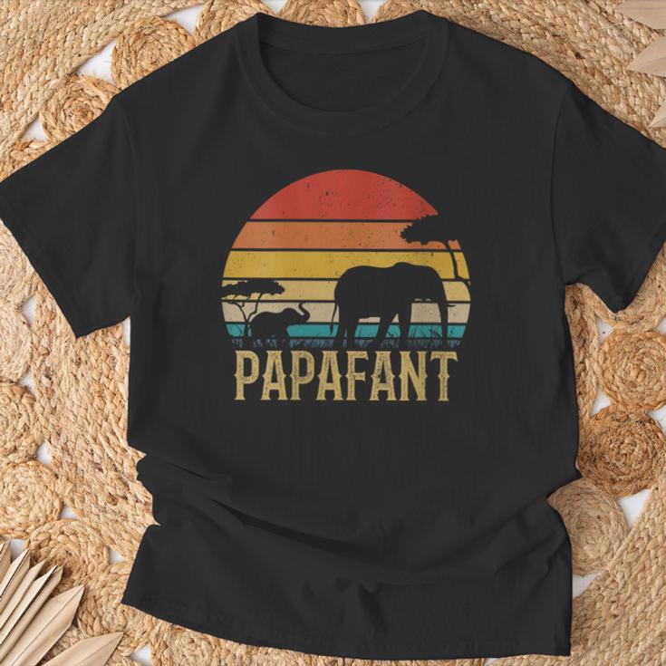 Damen Papafant Papa Elefant Retrointage Sunsetatertag Savanne Mit-Ausschnitt T-Shirt Geschenke für alte Männer