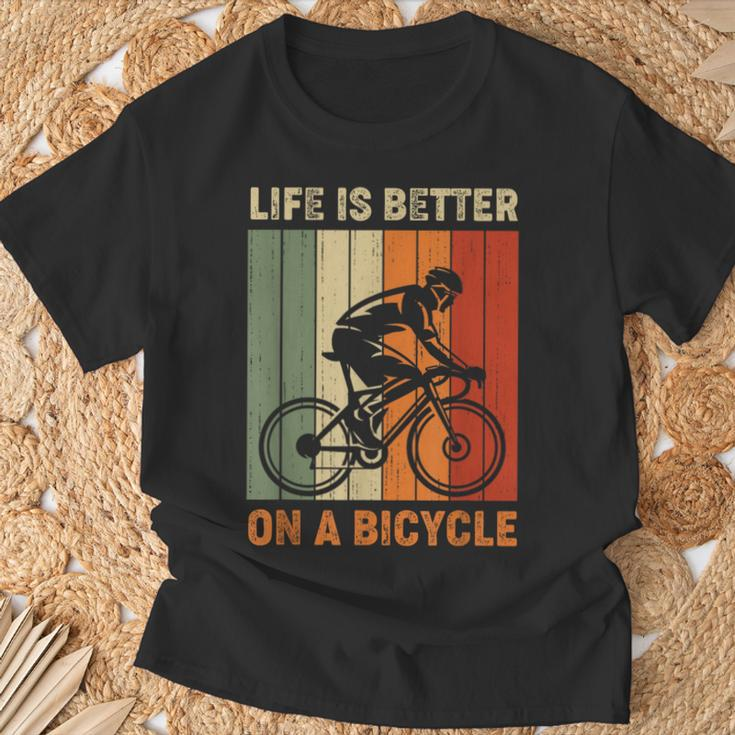Das Leben Ist Besser Auf Einem Fahrrad Cycling T-Shirt Geschenke für alte Männer