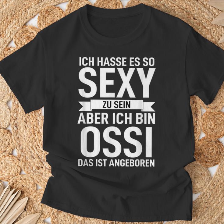 Ddr Ich Hasse Es So Sexy Zu Sein Aber Ich Bin Ossi T-Shirt Geschenke für alte Männer