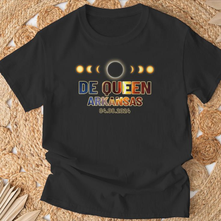 De Queen Arkansas Total Solar Eclipse April 8 2024 T-Shirt Gifts for Old Men
