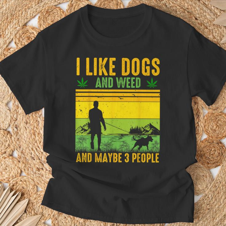 I Like Dogs And Weed And Maybe 3 People Vintage Stoner T-Shirt Gifts for Old Men