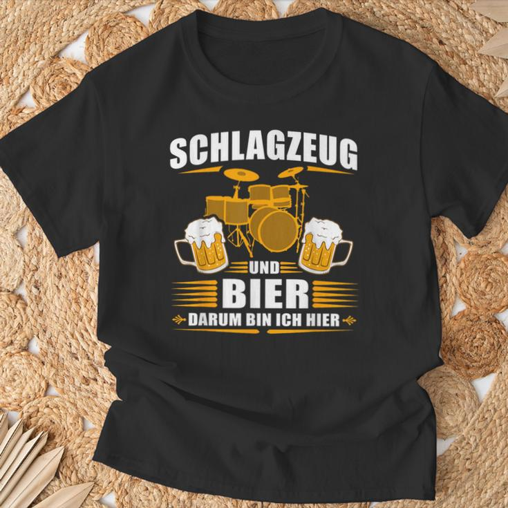 Drummzeug Und Bier Darum Bin Ich Hier Drummzeuger T-Shirt Geschenke für alte Männer
