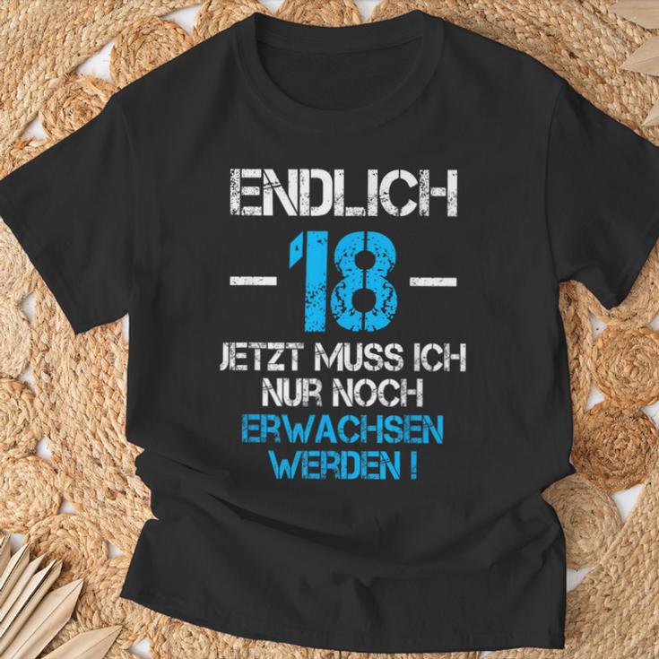 With 'Endlich 18 Jetzt Muss Nur Noch Erwachsen Werden T-Shirt Geschenke für alte Männer