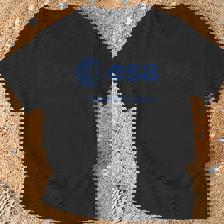 Esa Camisa Con Logotipo De Huellas Dactilares Esa Agencia Espacial Europea Fuente Con Logotipo De Huellas Dactilares Camiseta unisex Regalos para ancianos