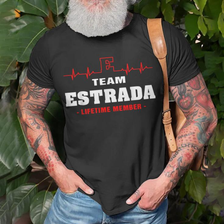 Estrada Surname Family Name Team Estrada Lifetime Member T-Shirt Gifts for Old Men