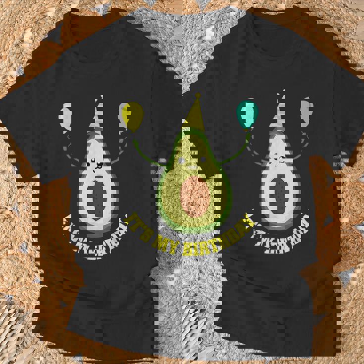 Fiesta De Cumpleaños Avocado It's My Birthday Con Temática Para Amantes De Los Aguacates Camiseta unisex Regalos para ancianos