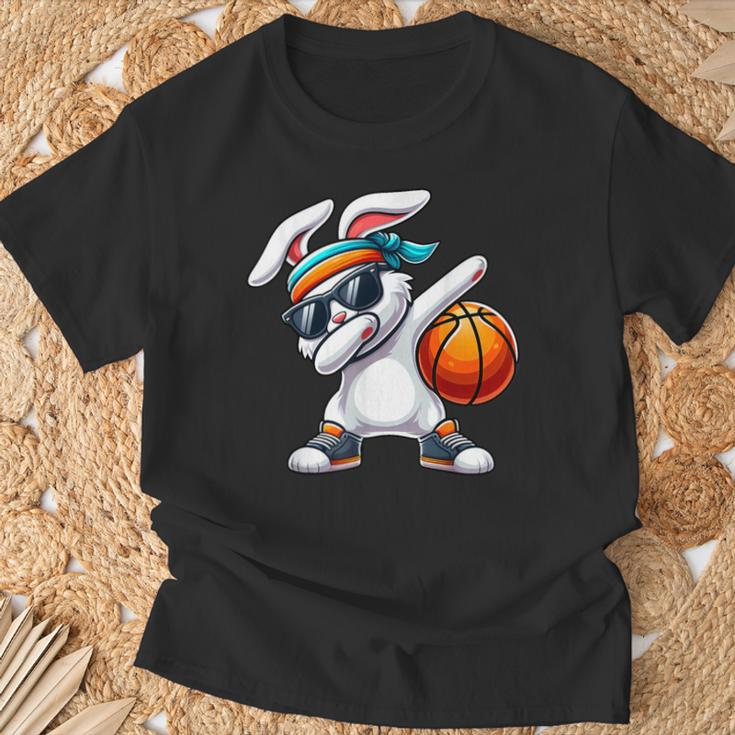 Dabbing Bunny Playing Basketball Easter Day Boys Girls T-Shirt Gifts for Old Men