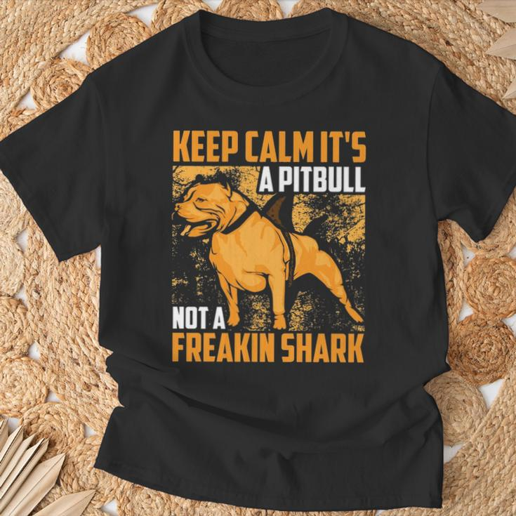 Keep Calm It's A Pitbull Not Freakin Shark T-Shirt Gifts for Old Men