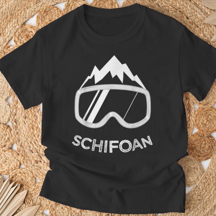 Snowboard Schifoan Snowboarder Skiing Ski T-Shirt Geschenke für alte Männer