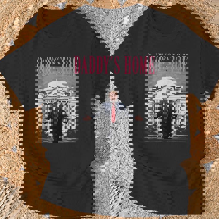 Trump Pink Daddys Home Trump 2024 T-Shirt Gifts for Old Men