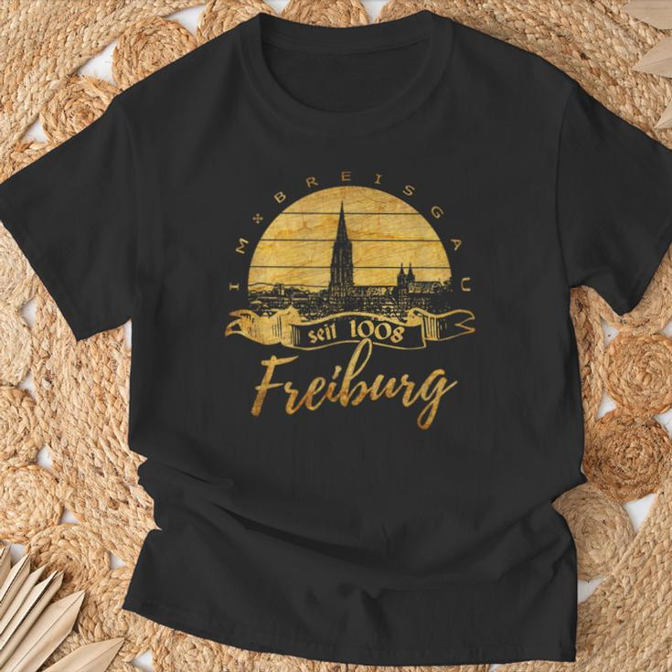 Souvenir In Breisgau Freiburg T-Shirt Geschenke für alte Männer