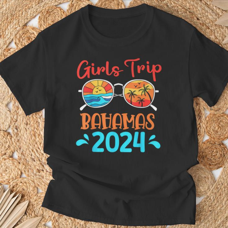 Girls Trip Bahamas 2024 Summer Vacation Beach Matching T-Shirt Gifts for Old Men