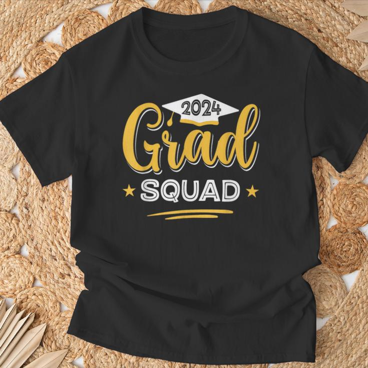 Grad Squad 2024 Matching Family Graduation Senior School T-Shirt Gifts for Old Men