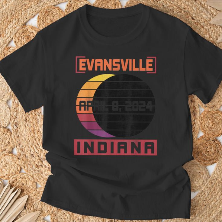 Happy Total Solar Eclipse In Evansville Indiana April 8 2024 T-Shirt Gifts for Old Men