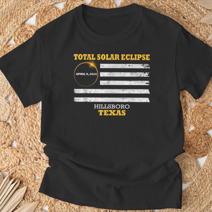 Hillsboro Texas Solar Eclipse 2024 Us Flag T-Shirt Gifts for Old Men