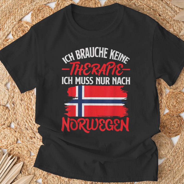 Ich Brauche Keine Therapie Ich Muss Nur Nach Norwegian T-Shirt Geschenke für alte Männer