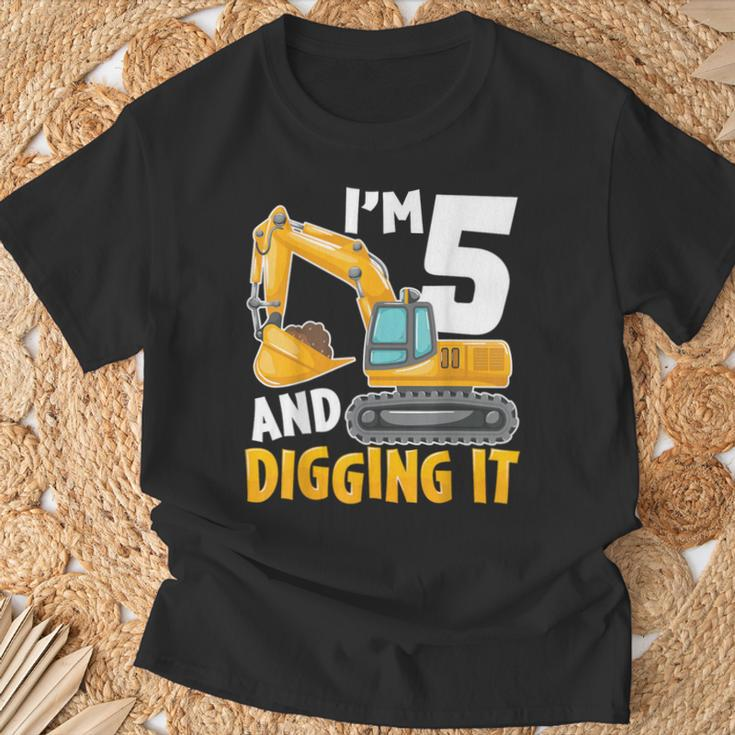I'm Five 5 Year Old 5Th Birthday Boy Excavator Construction T-Shirt Gifts for Old Men