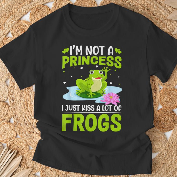 I'm Not A Princess I Just Kiss A Lot Of Frogs T-Shirt Gifts for Old Men