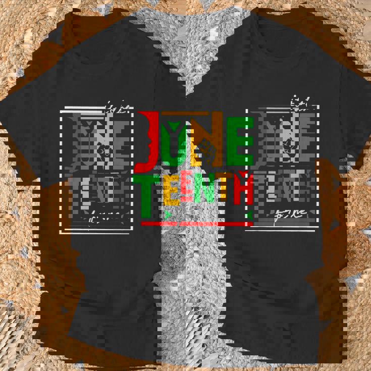 It's The Junenth For Me Black History Celebrate 1865 T-Shirt Gifts for Old Men