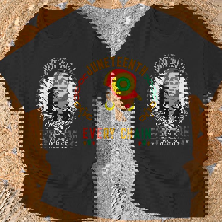 Junenth Breaking Every Chain Since 1865 African Women T-Shirt Gifts for Old Men