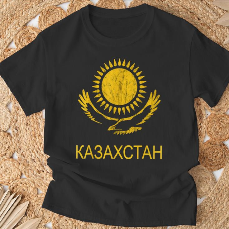 Kazakhstan Eagle Kazakh Pride Kazakh Kazakh T-Shirt Geschenke für alte Männer