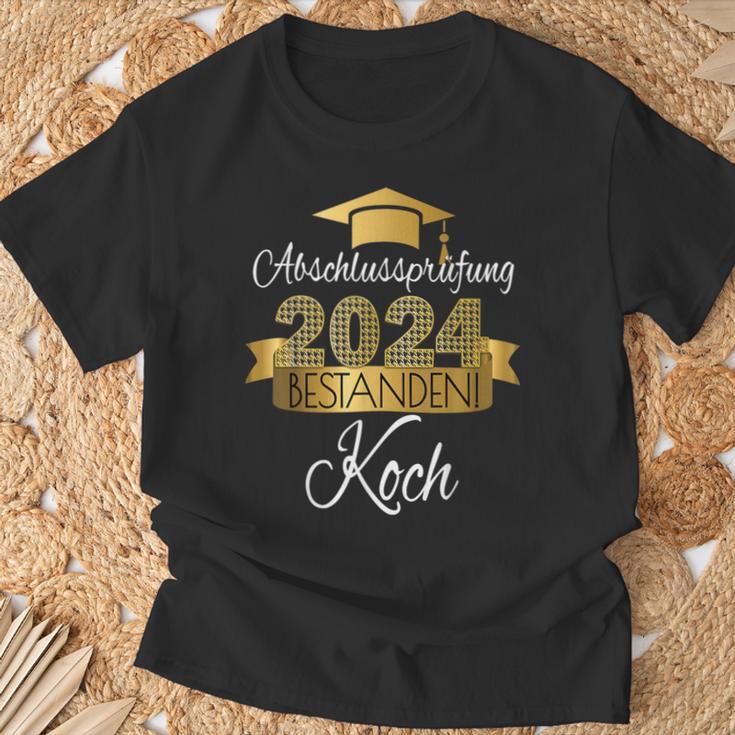 Koch I Prüfung Bestanden Ausgelernt Dual Training T-Shirt Geschenke für alte Männer