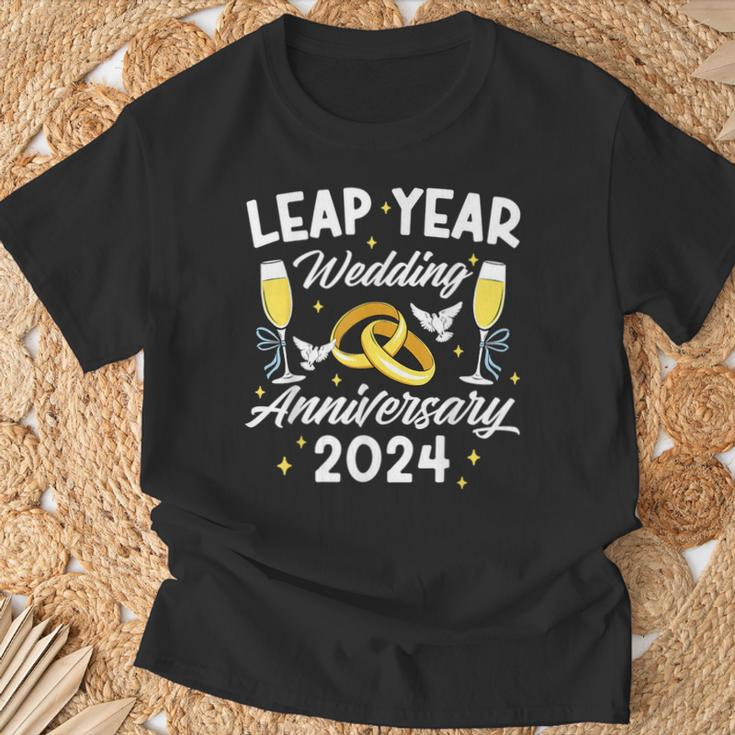 Leap Year 2024 Wedding Anniversary Celebration Leap Day T-Shirt Gifts for Old Men