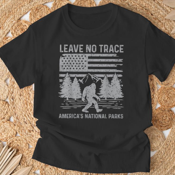 Leave No Trace America National Parks No Trace Bigfoot T-Shirt Gifts for Old Men