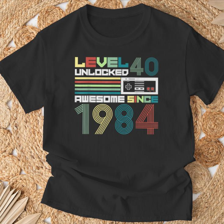 Level 40 Unlocked Since 1984 Video Gamer 40Th Birthday T-Shirt Gifts for Old Men