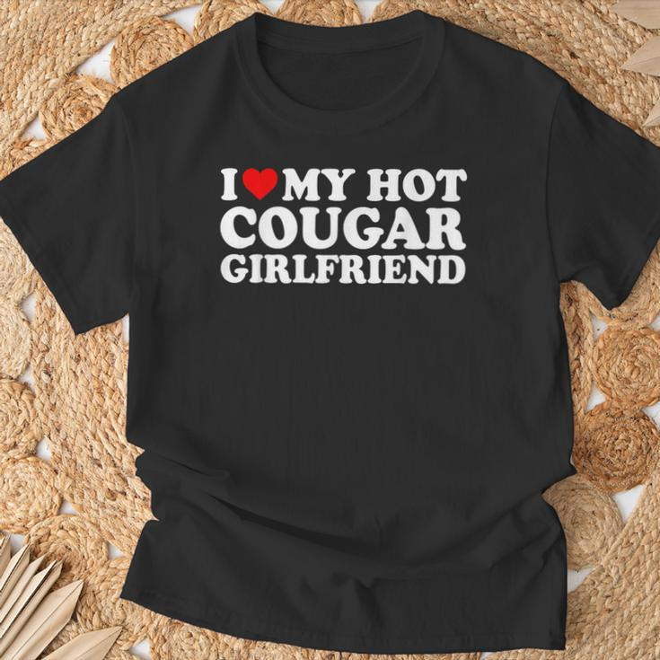 I Love My Hot Cougar Girlfriend I Heart My Girlfriend Gf T-Shirt Gifts for Old Men