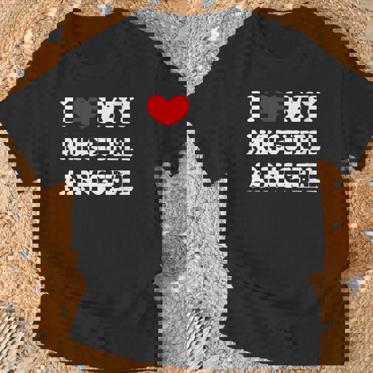 I Love My Miguel-Angel Amo A Mi Miguel-Angel Cuello Camiseta unisex Regalos para ancianos