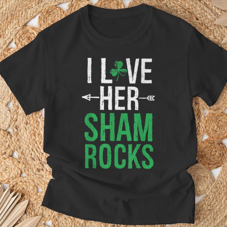 I Love Her Shamrocks Matching St Patrick's Day Couples T-Shirt Gifts for Old Men