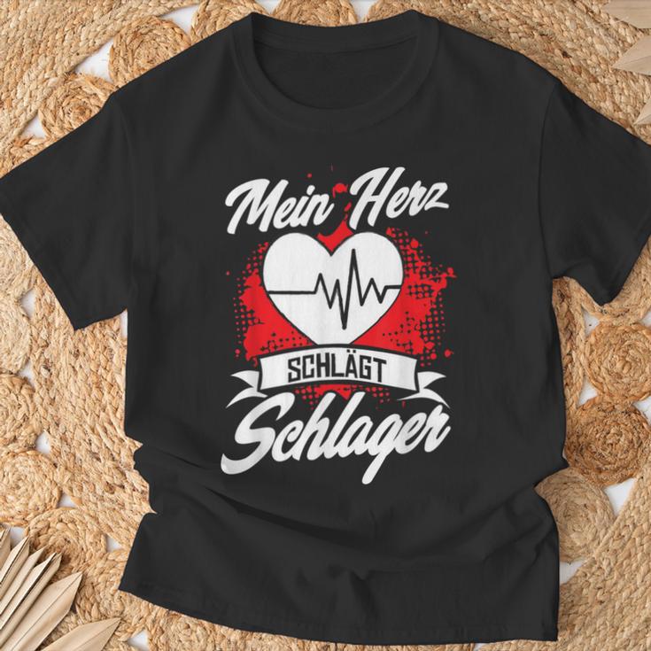 Mein Herz Schlägt Schlagermusik German Language T-Shirt Geschenke für alte Männer