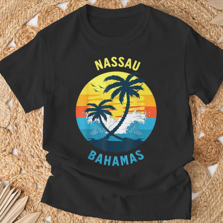 Nassau Bahamas Souvenir T-Shirt Gifts for Old Men