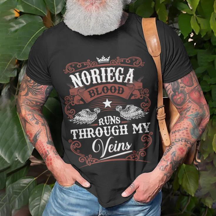 Noriega Blood Runs Through My Veins Vintage Family Name T-Shirt Gifts for Old Men