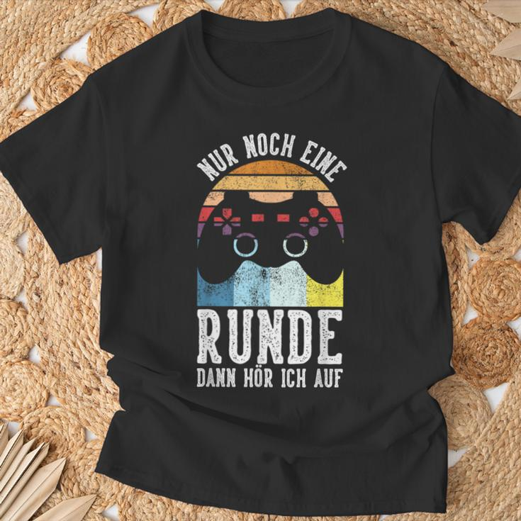 Nur Noch Eine Runde Dann Lustig Gamer Gamer Gamer German T-Shirt Geschenke für alte Männer