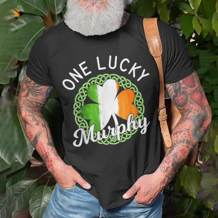 One Lucky Murphy Irish Family Name T-Shirt Gifts for Old Men